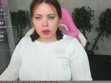 Nude Webcam with pauline_moore - Chaturbate