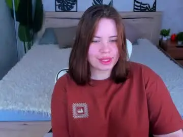 Nude Webcam with pauline_moore - Chaturbate