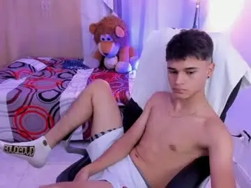 Adult Video Chat with aron_boyy - Chaturbate