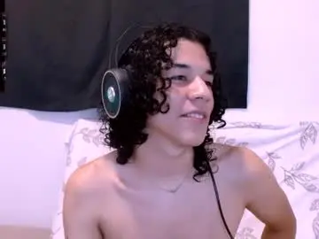 Adult Webcams with isidroglasc - Chaturbate