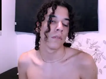 Watch Live Sex Cams with isidroglasc - Chaturbate