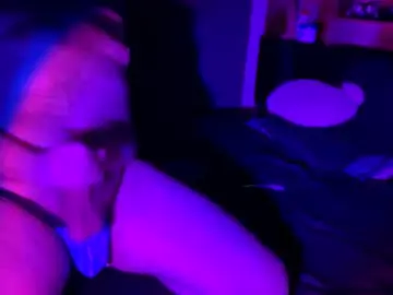 Live Sex with xxx_deepndarin_xxx - Chaturbate