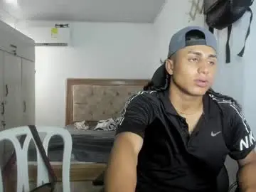 Adult Webcam with masteralda09 - Chaturbate