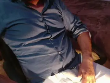 Free Live Porn with under_thedesk - Chaturbate