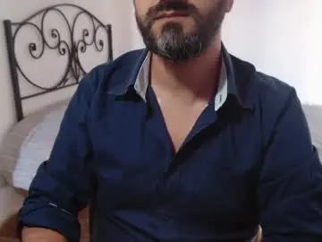 Best live sex cam show with under_thedesk - Chaturbate