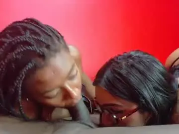Watch Live Sex Cams with tinycasey18 - Chaturbate