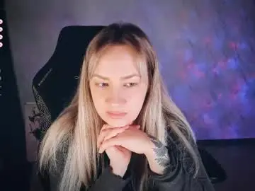 Sex Cam with bellezza_ - Chaturbate