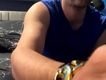 Live Sex with greatwhitenorth6990 - Chaturbate