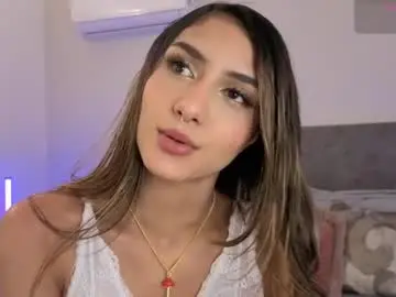 Nude Webcam with daddysgirrl1_ - Chaturbate
