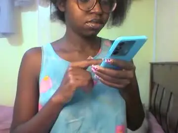 Sex Cam with ebonymuse2 - Chaturbate