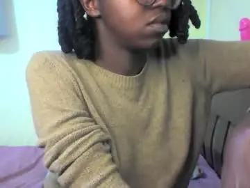 Nude Webcam with ebonymuse2 - Chaturbate