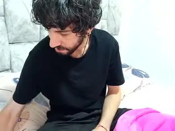 Nude Webcam with latinlustandfrenchkiss - Chaturbate