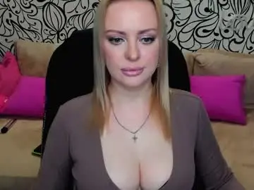 Live Sex with hotdreamhere - Chaturbate