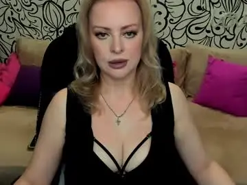 Live Sex Cam with hotdreamhere - Chaturbate