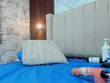 Live Sex with camilagray2 - Chaturbate