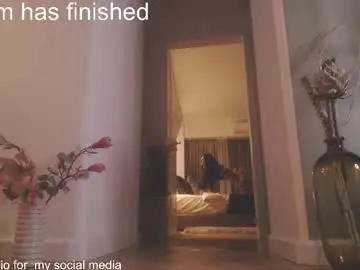 Sex Cam with kellytheaimee_ - Chaturbate