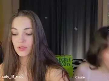 Adult Webcams with kiraturner - Chaturbate