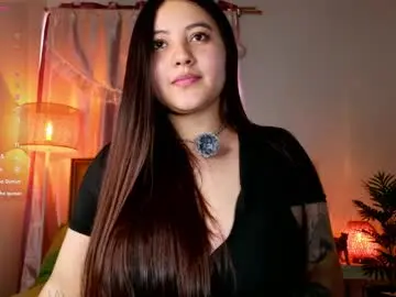 Nude Webcam with little_caro13 - Chaturbate
