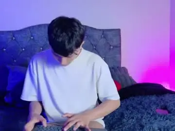 Sex Cam with santi_ll - Chaturbate