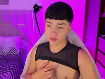 Free Porn Cam with andreewwx_m - Chaturbate