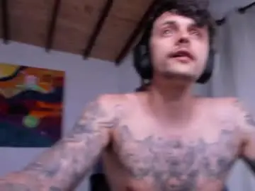 Nude Webcam with daniele_bunny - Chaturbate