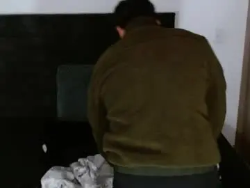 Free Porn Cam with ian_davis - Chaturbate