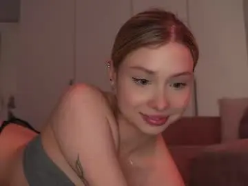 Live Sex Cam with blushland - Chaturbate