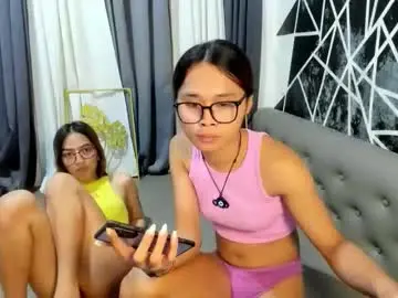 Live Sex Cam with caitlyn_nuty - Chaturbate