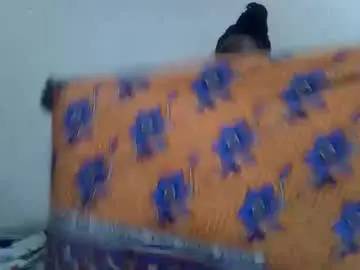 Sex Cam with lyn_anna - Chaturbate