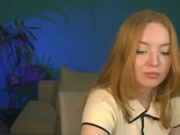 Nude Webcam with julia_dafoe - Chaturbate