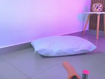 Nude Webcam with kenya_buhle - Chaturbate