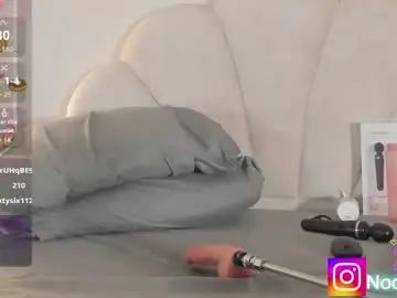 Live Sex Cam with candaceowens - Chaturbate