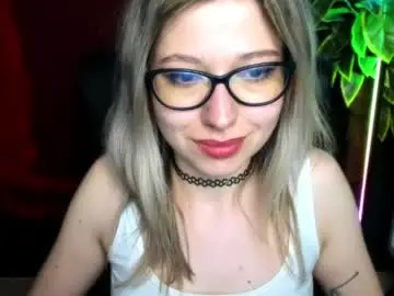 Live Sex with heidi_pleasure - Chaturbate
