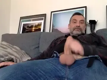 Free Porn Cam with chrispanam13 - Chaturbate