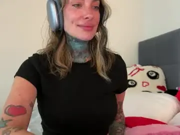 Adult Webcam with airgeadx - Chaturbate