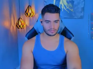 Nude Webcam with andresfiit - Chaturbate