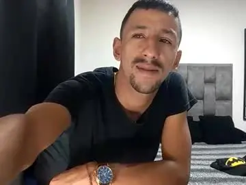 Adult Webcam with guykarim - Chaturbate