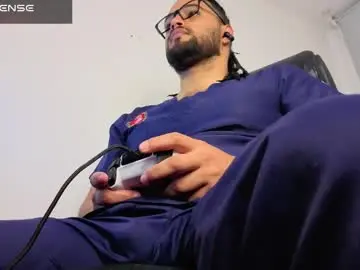 Live Sex with ernesto_rodriguez_82 - Chaturbate