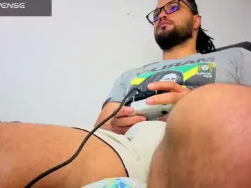 Live Sex Cam with ernesto_rodriguez_82 - Chaturbate