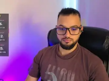 Best live sex cam show with ernesto_rodriguez_82 - Chaturbate