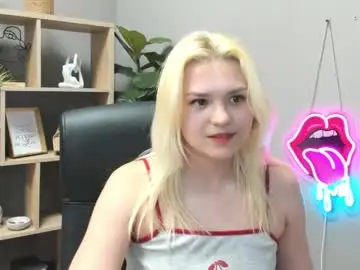 Live Porn with lilysweetxo - Chaturbate