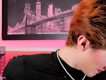 Live Sex Cam with salvatore_boom - Chaturbate