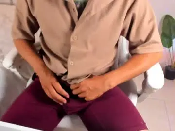 Sex Cam with sergiocamiloa_30 - Chaturbate