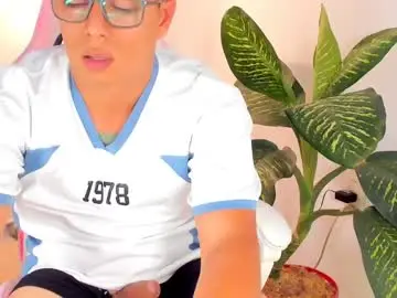 Watch Live Sex Cams with sergiocamiloa_30 - Chaturbate