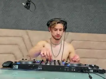 Live Porn with axel_porn_ - Chaturbate