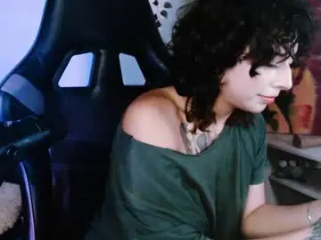 Live Sex with jaadee18 - Chaturbate