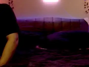 Sex Cam with xxxgrillcheese - Chaturbate