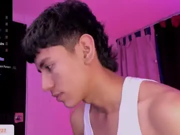 Nude Webcam with damien_howard - Chaturbate