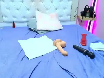 Live Porn with kimmturner - Chaturbate