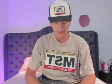 Sex Cam with 1threestar - Chaturbate